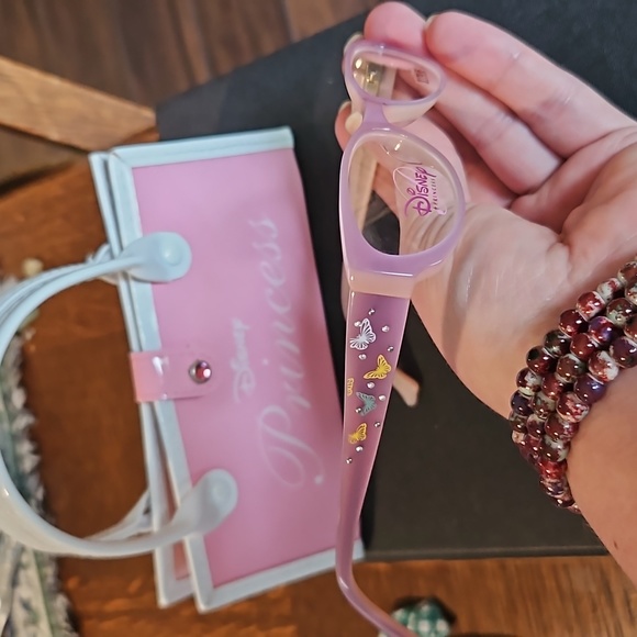 Disney Princess NWT Sleeping Beauty 2 glasses w/case🩷💖 - Picture 9 of 9